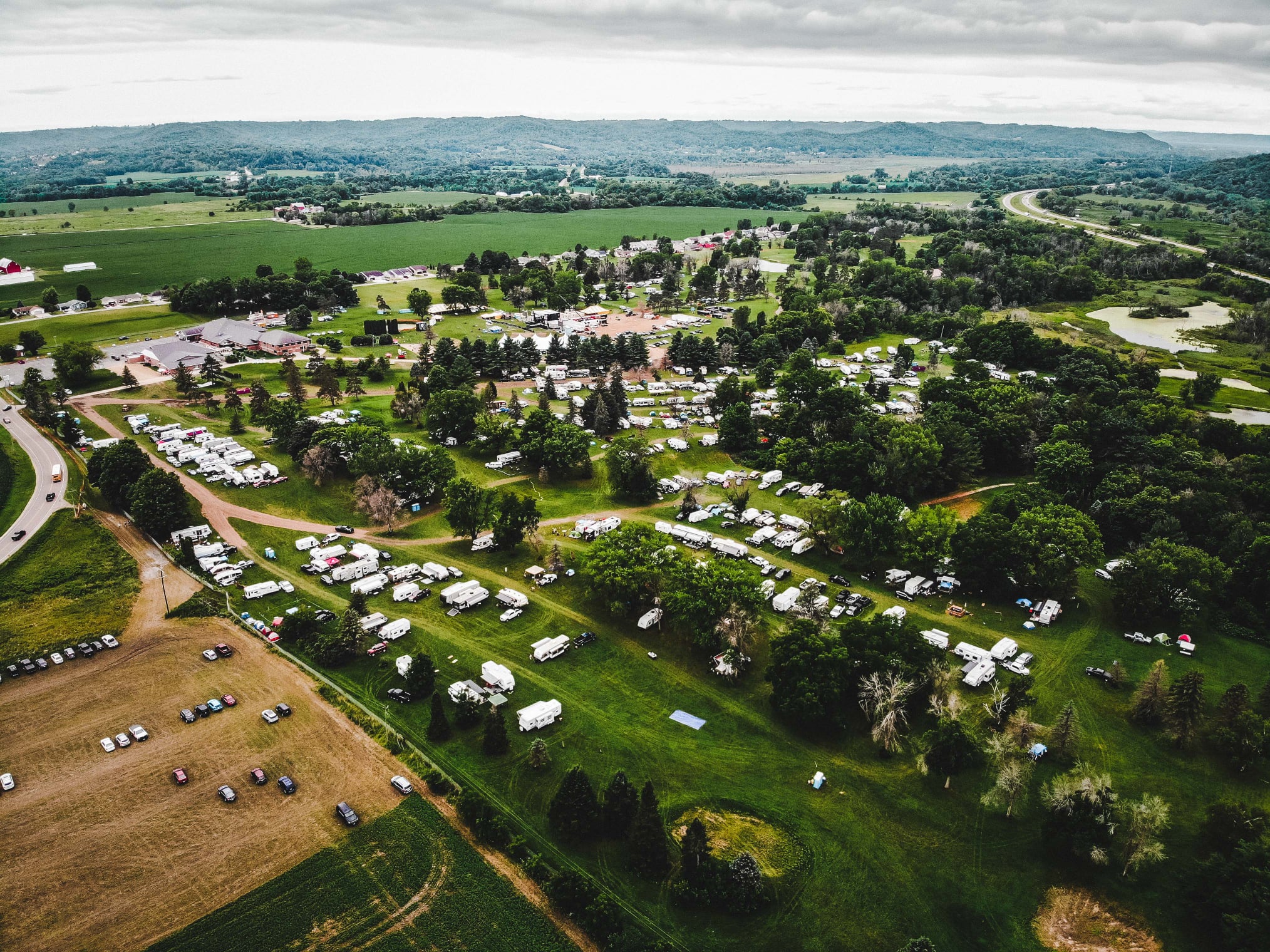 arial view of the campground at country boom in la crosse, wi